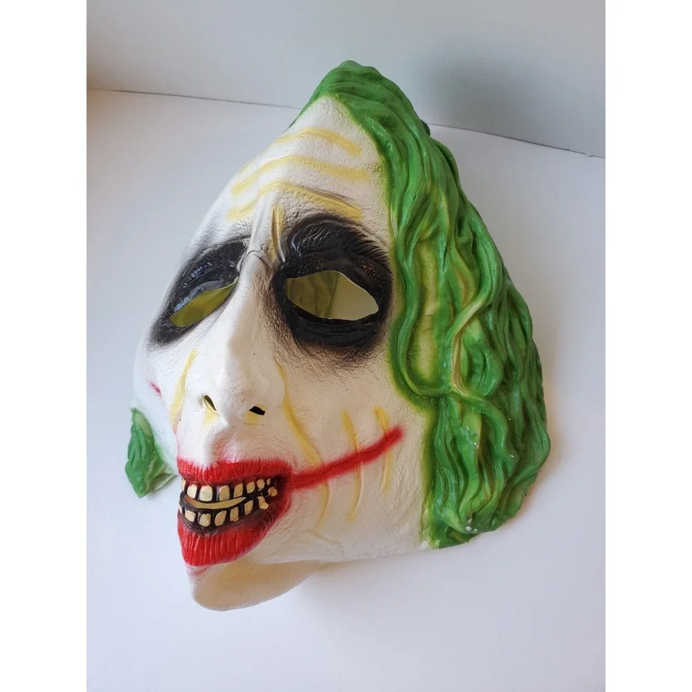 Batman Dark Knight Joker‎ Rubber Face Halloween Mask DC Comics size Adult